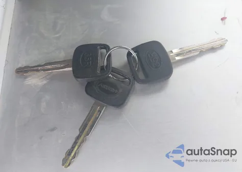 1999 Toyota Corolla Ce z USA, uszkodzony, nr VIN 2T1BR12E3XC221038